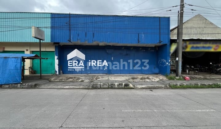 Ruang Usaha Strategis Siap Pakai Solo Dekat Palur Plaza