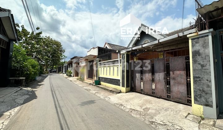 House for Sale in Solo Baru Near The Park Mall