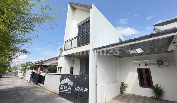 Dijual Rumah 2 Lantai Dekat Masjid Al Aqsha Sukoharjo