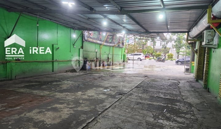Disewakan Ruang Usaha Solo Kota Dekat Superindo Jajar Siap Pakai