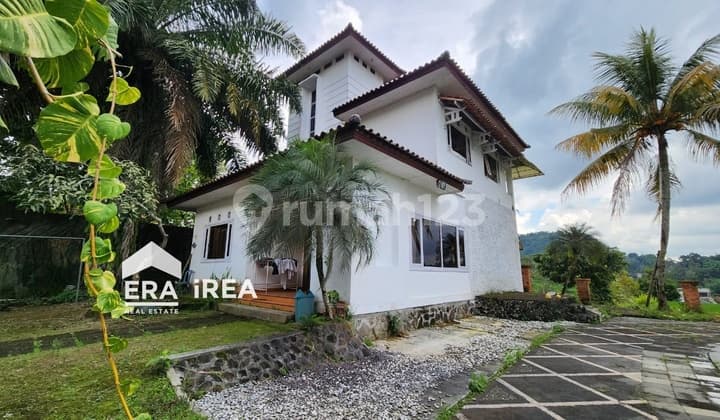 Disewakan Villa dan Resto Dekat Sekolah Al Azhar di Solo