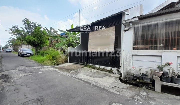 Dijual Rumah Murah di Solo Dekat Luwes Kartasura