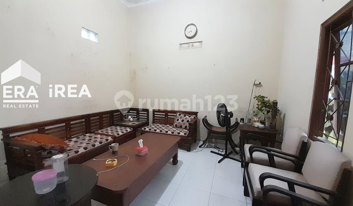 Rumah 2 Lantai Dijual Dekat Stasiun Purwosari Solo Kota