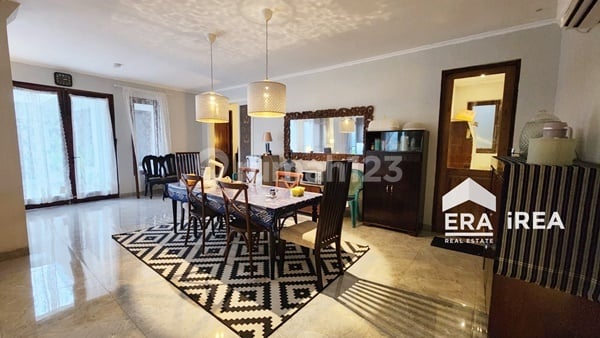 Disewakan Rumah Mewah di Solo Kota Dekat Rs Onkologi