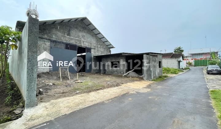 Gudang Dijual Area Kawasan Industri di Solo Teras Siap Pakai