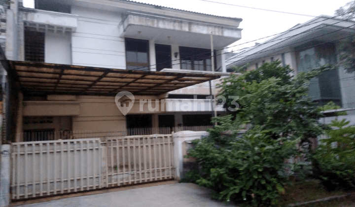 Jual Cepat Rumah 2 Lantai Di Pulomas Lt 207m2, Lingkungan Asri, Harga Best Hitung Tanah