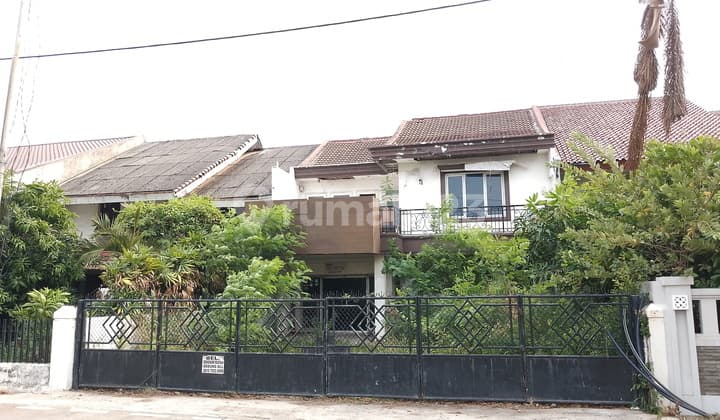 Jual Cepat Rumah lama Pulomas strategis Pinggir Jalan Raya, cocok untuk Usaha atau Kantor