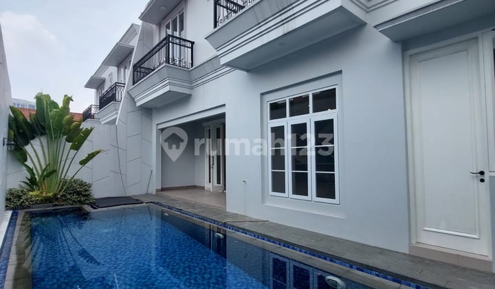 Rumah Siap Huni Jakarta Selatan Lokasi Strategis Shm Bagus