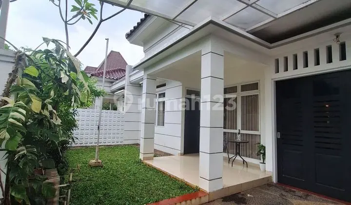Ready-to-occupy house Cinere, direct toll access, freehold title (SHM).