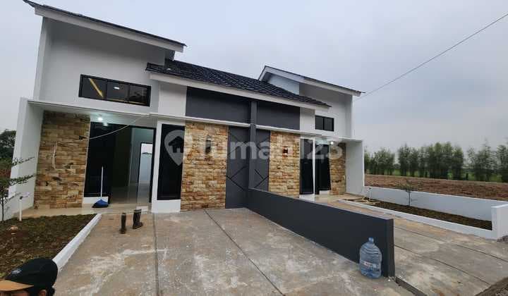 Rumah Elegan 10 Menit ke Mm2100, Setu Bekasi