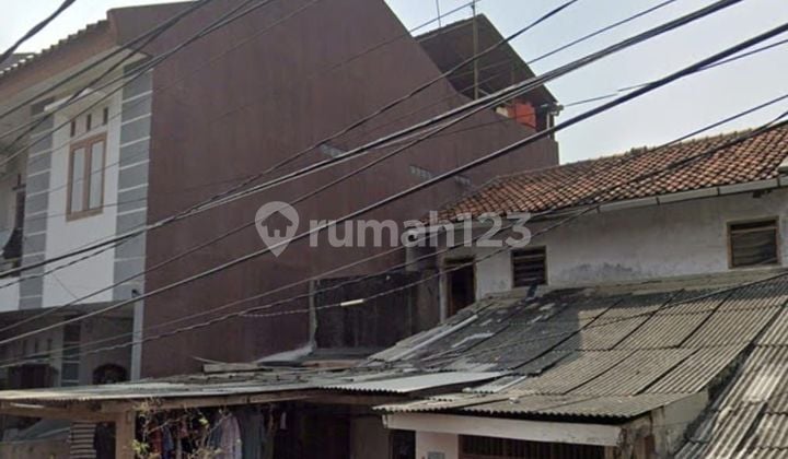 Rumah Tua Dekat Mall Kelapa Gading Jual Cepat