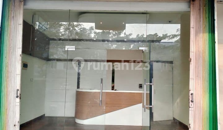 Ruko Strategis 3 Lantai Siap Huni Modernland