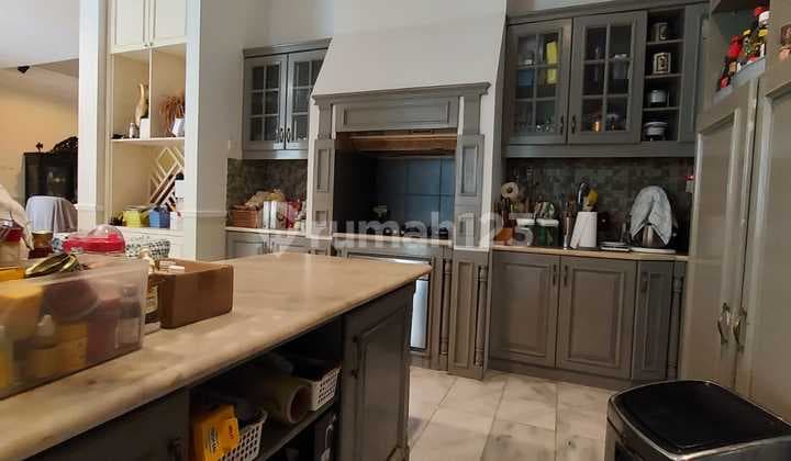 Rumah Bagus Di Cipete. Jakarta Selatan