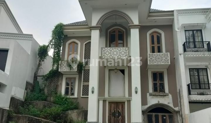 Dijual Cepat Rumah Perlu Renovasi Murah Halaman Luas