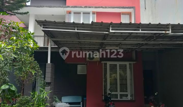 Disewakan pertahun rumah siap huni furnished di sentul city