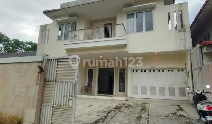 Dikontrakan Rumah Dua Lantai Di Cluster Sentul City