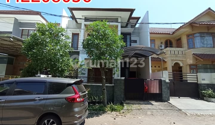 Dijual Rumah Araya Dkt Pakuwon City Dharmahusada Wisma Permai Manyar