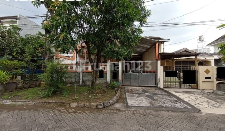 Dijual Rumah Jajar Tunggal Selatan Dkt Gunung Sari, Wiyung, Jambangan
