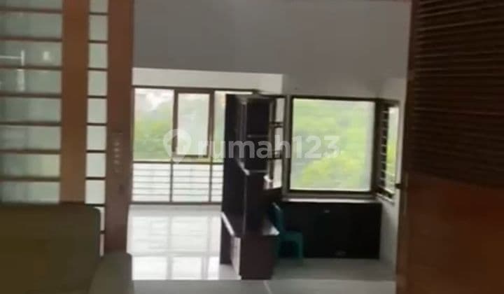 Dijual 2 Unit Rumah Di Area Setiabudi