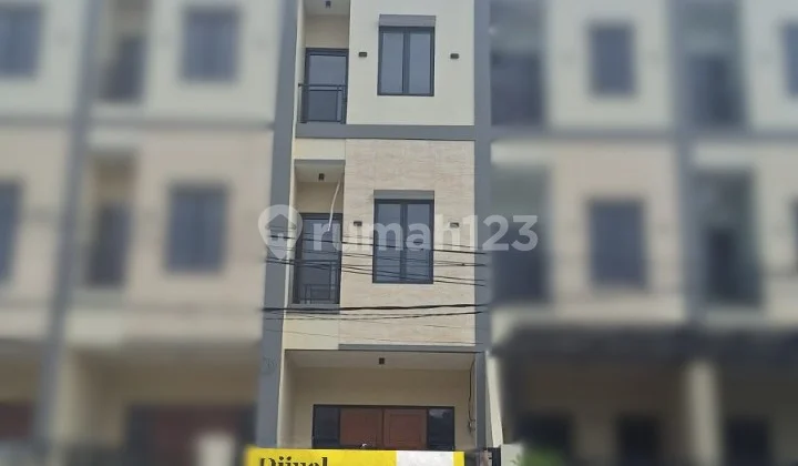 Duri Kepa Rumah Model Ruko Jalanan Lebarrrr Duri Kepa Rumah Model Ruko Jalanan Lebarrrr