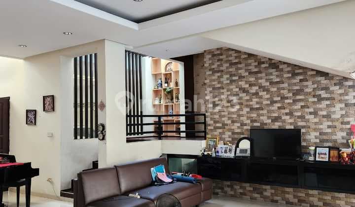 Rumah Bagus Tengah Kota