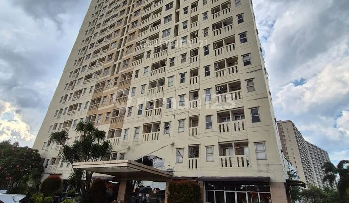 Unit Apartemen Belmont Residence Jakarta Barat