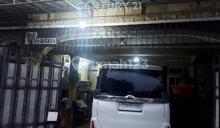 Rumah Cempaka Putih Tengah Cocok Utk Tempat Tinggal Dan Kantor