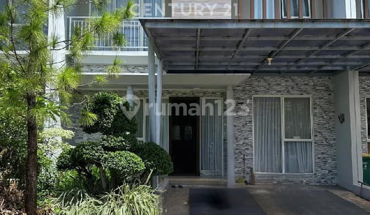Rumah di Komplek Jgc Cluster North Mississippi