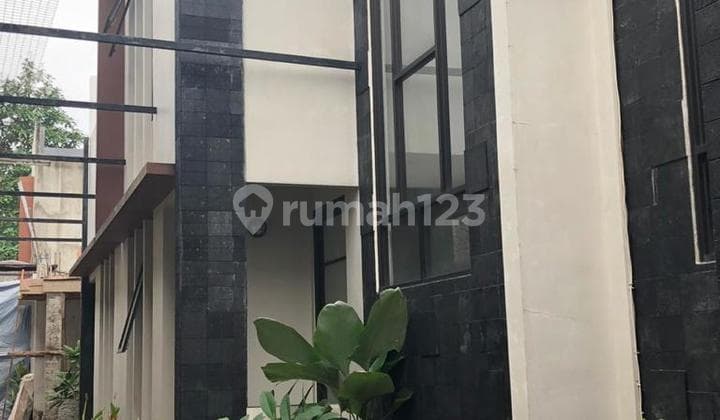 Fatmawati Dijual Townhouse 2 Lantai Siap Huni di Bali Maissonnete, Jakarta Selatan