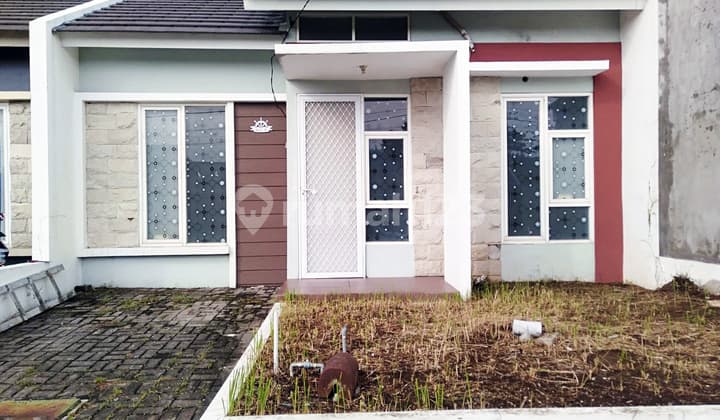 Rumah Bagus Furnished SHM Menganti, Gresik