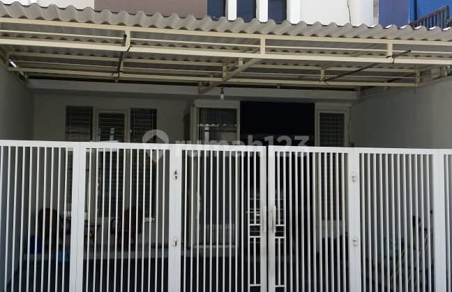 Rumah SHM di Citra Permata Regency
, Surabaya