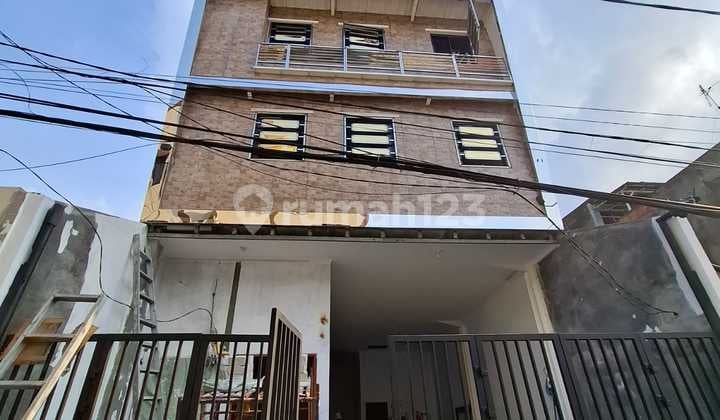 Dijual Cepat Rumah 4 Lantai Sangat Cocok Buat Kost2an dan Usaha