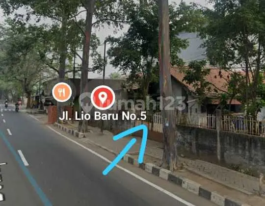 For Quick Sale, Land by the Road Suitable for Any Business
