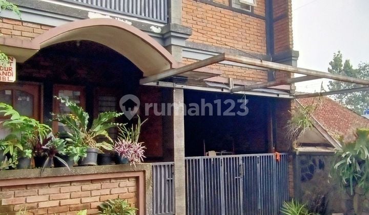 Rumah Siap Huni Sejuk Full Furnished Cocok untuk Mahasiswa Masuk Mobil Dekat Rs Salamun Unpar Parahyangan Ciumbuleuit Bandung