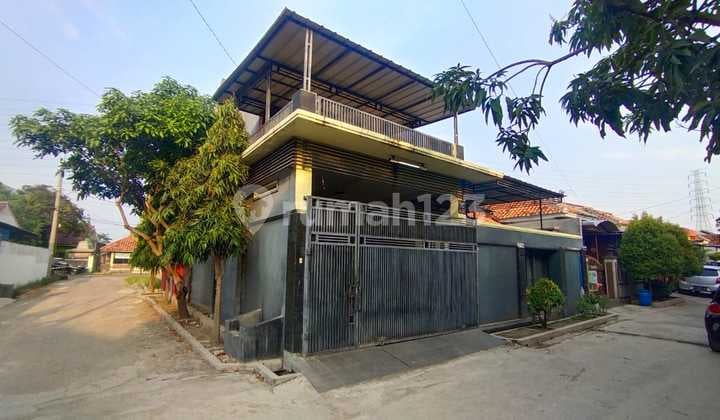 Rumah Luas Dua Lantai Posisi Hoek Dalam Komplek Di Talun Sumber Cirebon