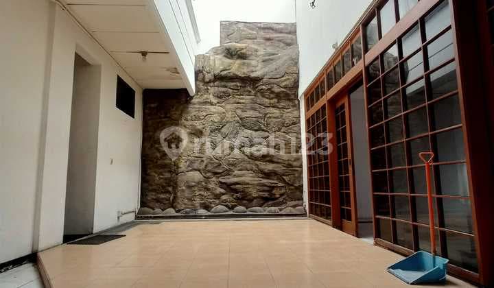 Disewa Rumah Luas Cocok Untuk Kantor Workshop Toko Online Turangga Bandung