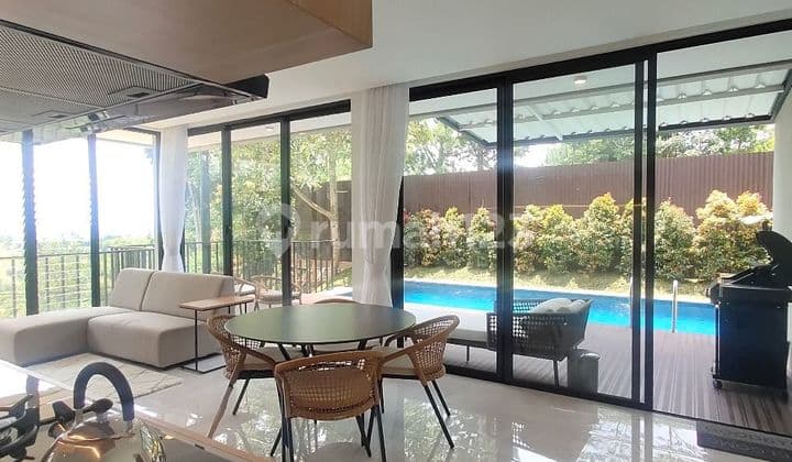 Dijual Rumah Full Furnished Terawat di Dago Pakar