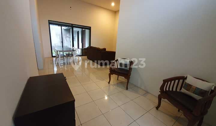 Dijual Rumah Semi Furnish Siap Pakai Di Tatar Lokacitra Kota Baru Parahyangan