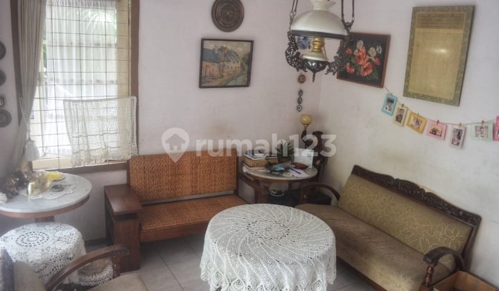 Dijual Rumah Jarang Ada di Mainroad Jl. Riau Bandung
