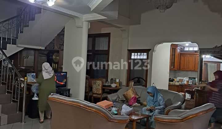 Rumah Mewah 2 Lantai Siap Huni di Lokasi Strategis Kembar, Moh. Toha Bandung