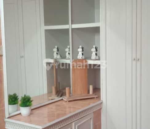 Disewakan Rumah Dua Lantai Apik Nyaman Semi Furnish Di Komplek Antapani Bandung