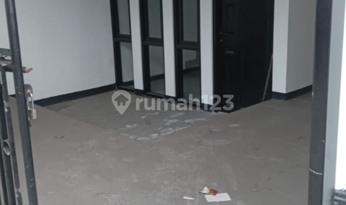Di Jual Rumah 2 lantai lokasi dekat Borma Cikutra