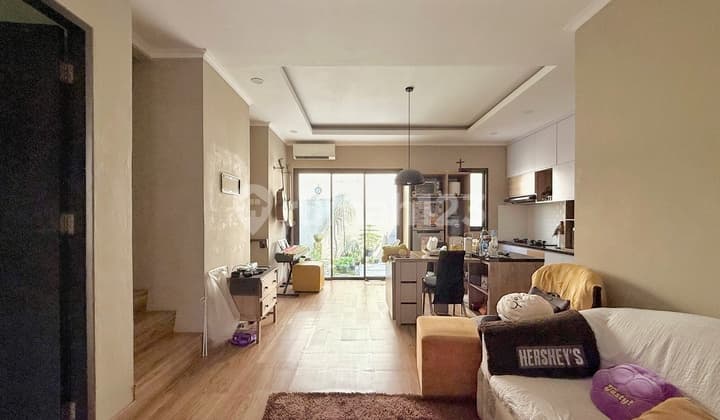 Rumah Bagus Minimalis 2 Lantai Cluster Montreal Kota Wisata