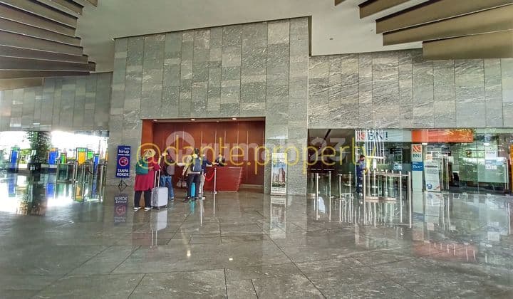 South Quarter Lantai Rendah 565m Semi Furnished
