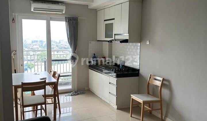 Apartemen Metro Park Residences Tower Manhattan Unit 2BR Luas 53 M2 Semi Furnished di Kedoya Selatan Jakarta Barat