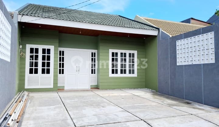 Rumah Baru Dibangun Dari Kavling di Griya Loka Sektor 1.4 Bsd Tangsel