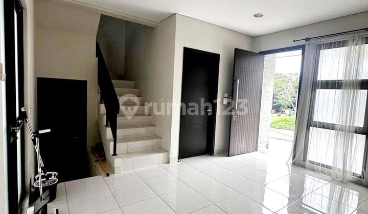 2-Story House In Delatinos Bsd Tangsel