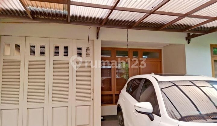 Rumah Pinggir Jalan Bisa Untuk Kantor Atau Usaha Di Griya Loka Bsd Tangsel