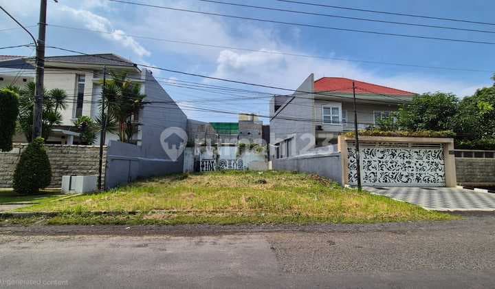 Dijual Tanah Komersial di Nginden Semolowaru