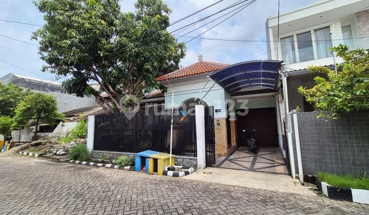Dijual rumah Bhaskara Sari dekat Mulyosari